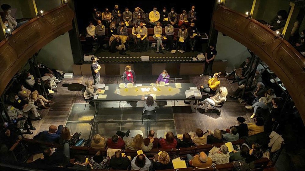 'Epaiketa arrotzari' antzezlana taularatuko dute gaur 19:00etan Coliseo antzokian