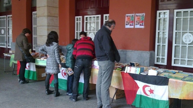 Erabilitako liburu azoka ipiniko dute asteburuan Saharako errefuxiatuei laguntzeko