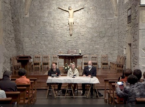 Erdi Aroko bideen inguruko hitzaldiaren bideoa argitaratu du Ego Ibarrak