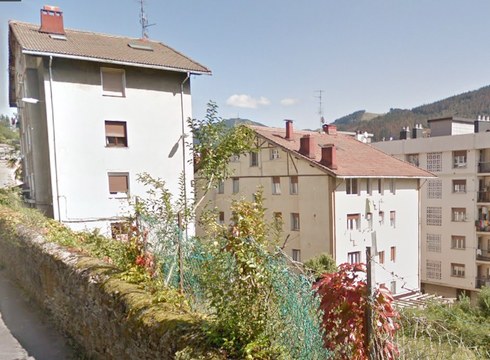 Erdigunea Mekola eta Arratebiderekin lotzeko bi igogailu egingo ditu Udalak