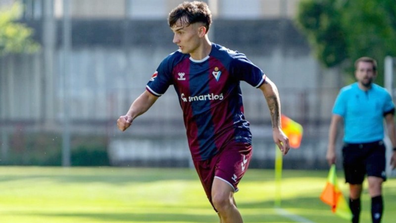 Eric Perez ermuarrak Barakaldo CFn jokatuko du lagata