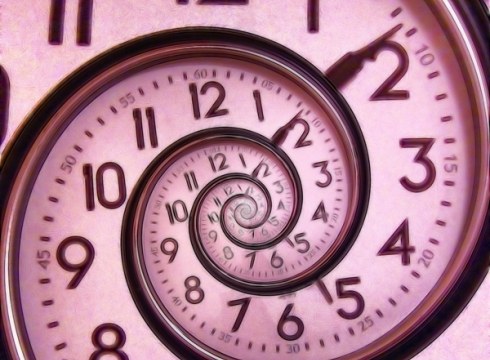 Erlojuak aurreratu beharko ditugu, udako ordutegiarekin bat egiteko