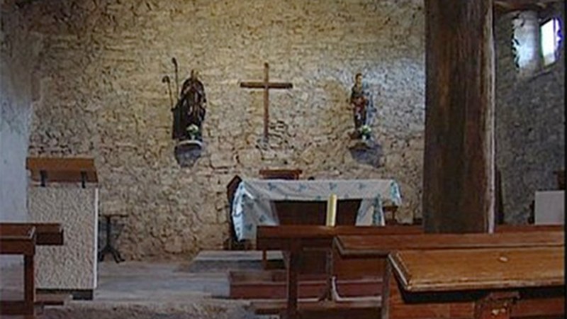 Ermiten inguruko dokumentalaren aurkezpena eta euskararen aldeko agiriaren irakurketa