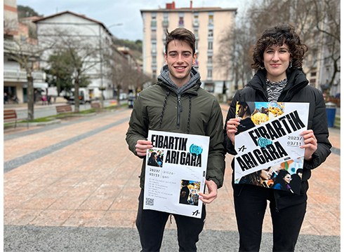 Ernaik 10. urteurrena ospatuko du bihar