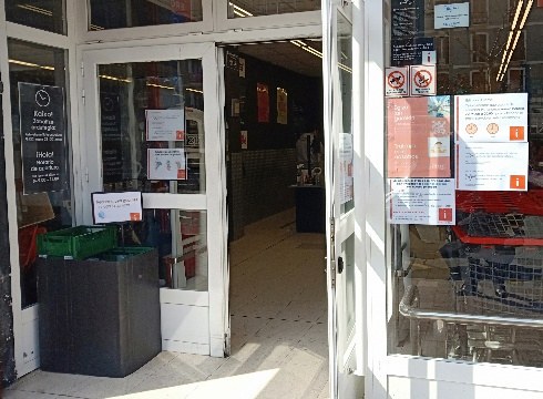 Erosketak egitean Eroskin lehentasuna emango zaie haurdun, zahar, ezindu eta osasun arloko langileei