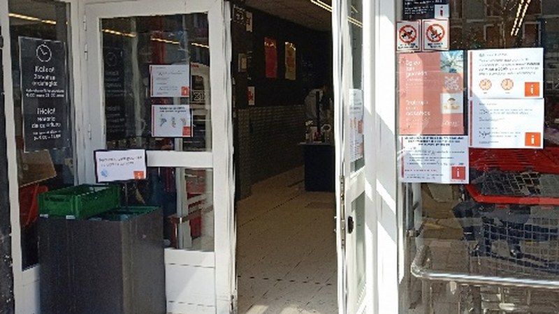 Erosketak egitean Eroskin lehentasuna emango zaie haurdun, zahar, ezindu eta osasun arloko langileei