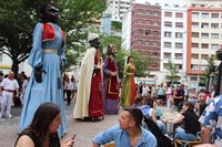 Erraldoi eta buruhandiak umeen gozagarri