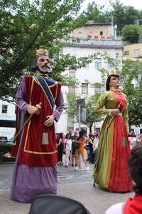 Erraldoi eta buruhandiak umeen gozagarri
