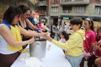 Erraldoi eta buruhandiak umeen gozagarri