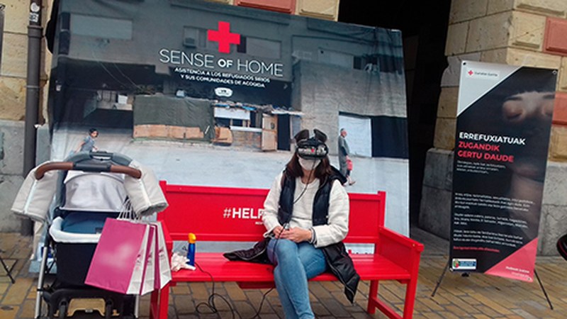 Errefuxiatu-esparruetako bizitza ezagutzeko aukera errealitate birtualaren bitartez