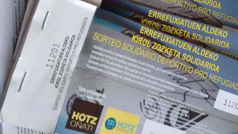Errefuxiatuen Aldeko Kirol Zozketa Solidarioan saritutako zenbakiak atera dituzte