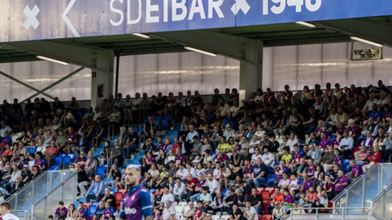 Errege Kopako partidurako sarrerak salgai ipini dituzte