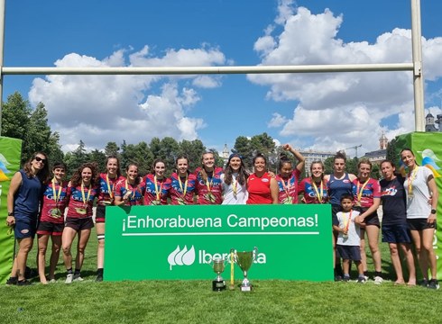 Erreginaren Kopa irabazi duen Eibar Rugby Taldeko nesken taldeari harrera egingo zaio bihar arratsaldean