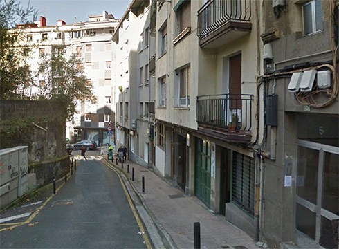 Errekatxu kaleko 1-3-5 zenbakien parean trafikoa moztuko dute gaur arratsaldean