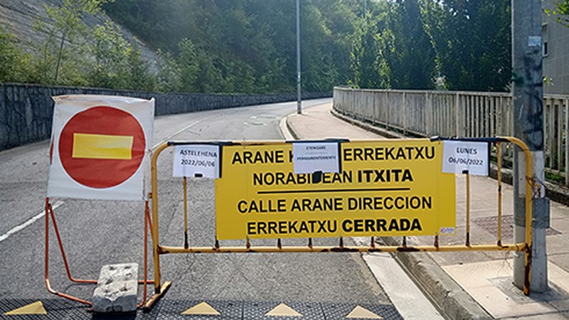 Errekatxuko 1. eta 5. zenbakien arteko sarbidea urtea amaitu arte itxita egongo da