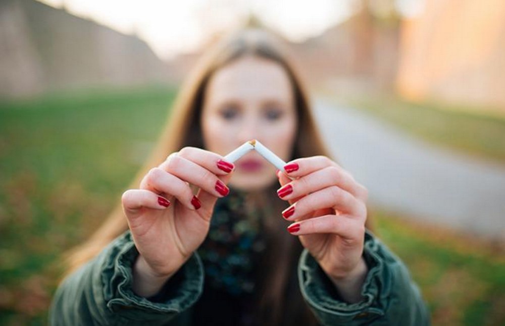 Erretzeari lagatzeko terapia-saioak eskainiko ditu Minbiziaren Aurka Gipuzkoan elkarteak Eibarko lokalean