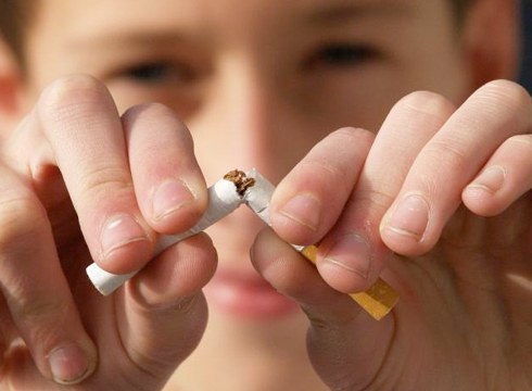 Erretzeari lagatzeko terapiak Minbiziaren Aurkako Elkartearen eskutik