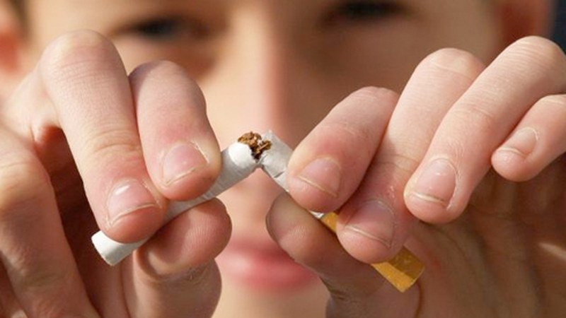 Erretzeari lagatzeko terapiak Minbiziaren Aurkako Elkartearen eskutik