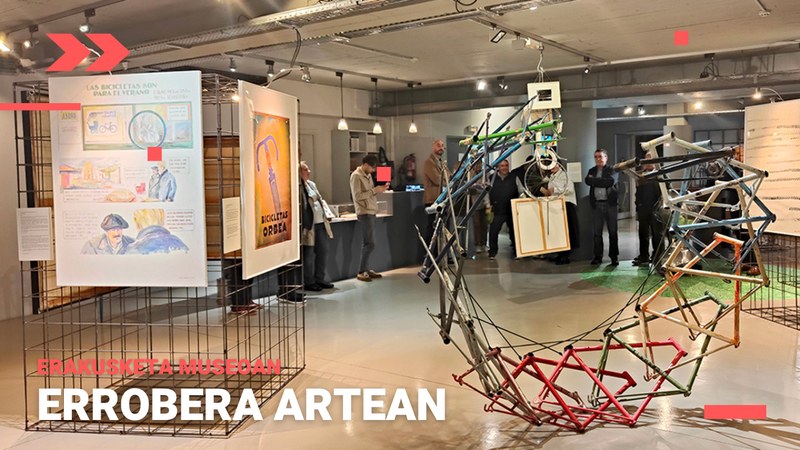 “Errobera artean” aldi baterako erakusketa zabaldu dute Eibarko Armagintzaren Museoan