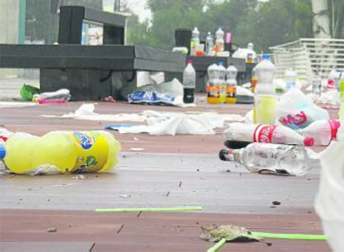 Ertzaintzak eta udaltzaingoek herritarren laguntza eskatzen dute gaur indarrean jarri den osasun-araudi berria betetzeko