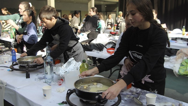 Eskola arteko bakailao lehiaketa eta Bacalaos Alkorta Pintxo Lehiaketaren finala jokatuko dira bihar