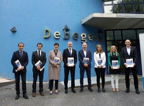 Eskualdeko 30 bat enpresa izan dira Eusko Jaurlaritzaren laguntza-plana ezagutzeko ekitaldian