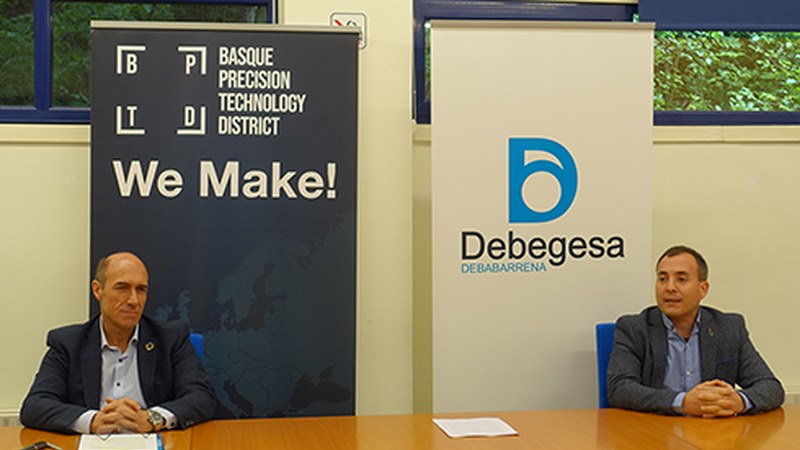 Eskualdeko industria berpiztearen aldeko adierazpena sinatu dute BPTD-k eta Debabarreneko alkateek