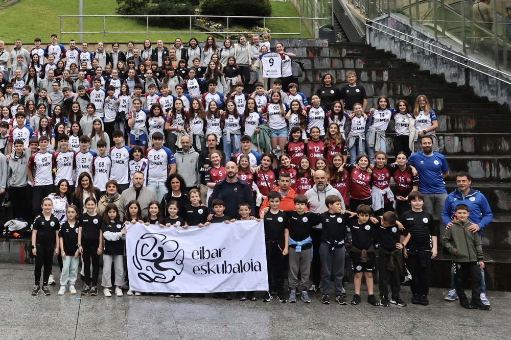 Eskubaloi Eguna ospatuko da asteburu osoan zehar