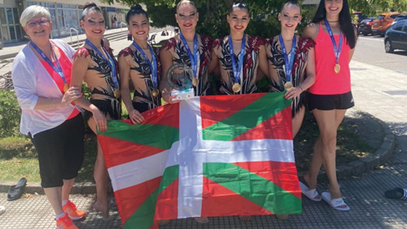 Espainiako Kopa Ipurua gimnasia klubeko senior taldearentzat