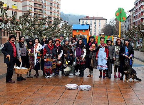 Esperientzia Eskolakoek motxailek bezala ospatuko dute Aratoste Martitzena