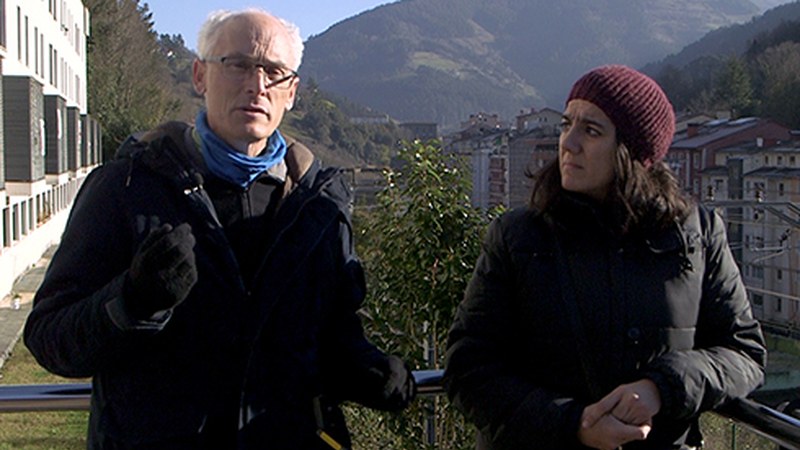 Estaziño-Azitain bitartean pasealekua egiteko beste aukera batzuk daudela diote auzokideek