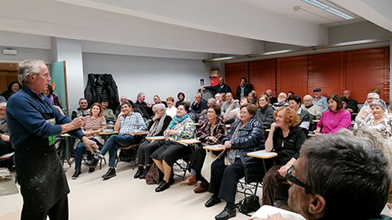 Esteban Oroz artistaren bigarren saioa Portaleko areto nagusian izango da bihar