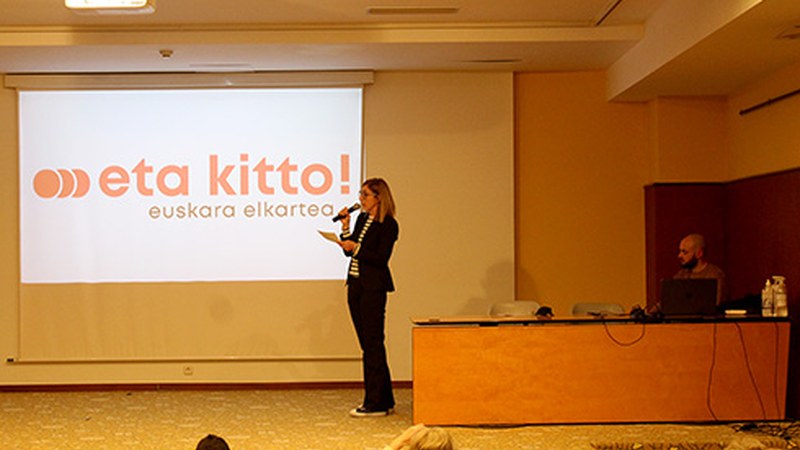 ...eta kitto! Euskara Elkartearen irudi berria eta astekariaren itxura aldaketa aurkeztu ditugu