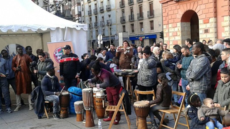 Etorkinen Nazioarteko Eguna 2016