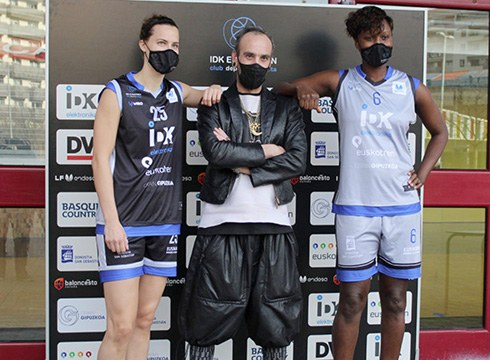 Etxeberriak diseinatu ditu IDK Euskotren saskibaloi taldearen ekipazioak