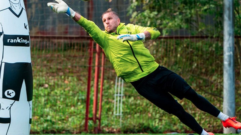 Etxeberriaren taldea hasi da prestatzen Vila-realen astelehenean jokatu beharreko partidua