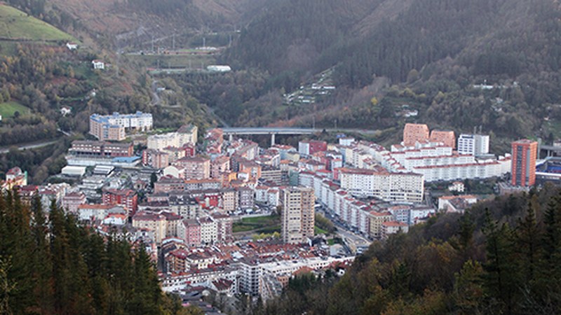 Etxeratze agindua aurreratzearen alde dago Euskadi