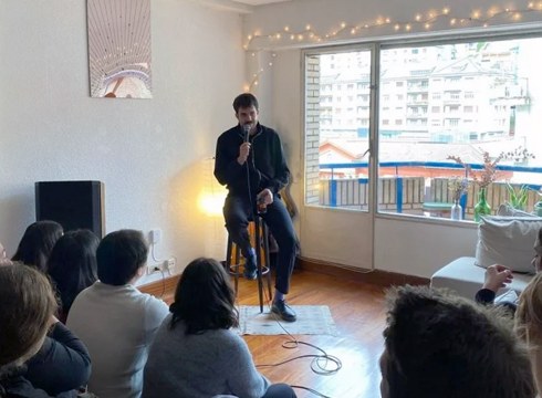 Etxetik mugitu gabe 'Nekatutak' bakarrizketaz gozatu dute Eibarren