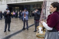 Euri-zaparrada artean ospatu dugu aurten San Andres eguna