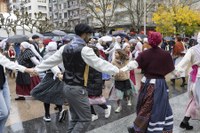 Euri-zaparrada artean ospatu dugu aurten San Andres eguna