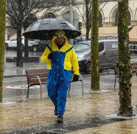 Euriari irri eginez, kolorez blai ospatu genuen Aratoste Zapatua