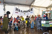 Euriari irri eginez, kolorez blai ospatu genuen Aratoste Zapatua