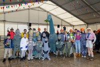 Euriari irri eginez, kolorez blai ospatu genuen Aratoste Zapatua