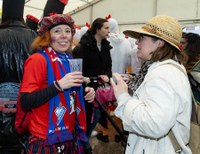 Euriari irri eginez, kolorez blai ospatu genuen Aratoste Zapatua