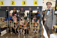 Euriari irri eginez, kolorez blai ospatu genuen Aratoste Zapatua