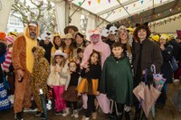 Euriari irri eginez, kolorez blai ospatu genuen Aratoste Zapatua