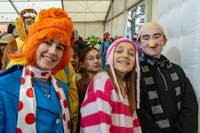 Euriari irri eginez, kolorez blai ospatu genuen Aratoste Zapatua