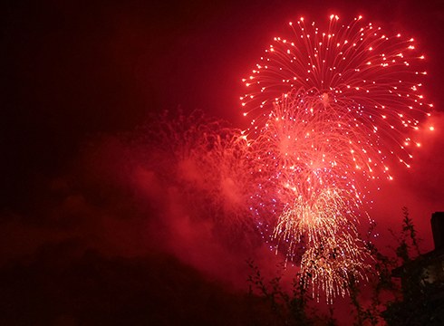 Euripean bota dituzten suzko erroberekin agurtu ditugu aurtengo sanjuanak