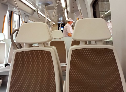 Euskadiko garraio publikoak %50eko deskontua izango du irailaren 1etik aurrera