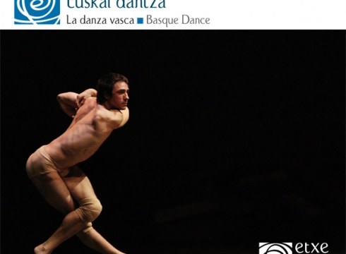 "Euskal Dantza" liburua idatzi du Oier Araolazak